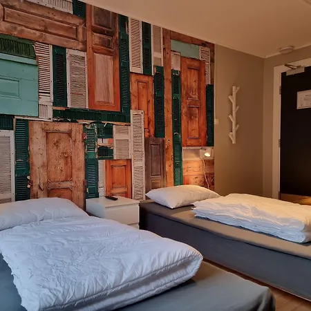 Hi Haraldsheim Hostel *