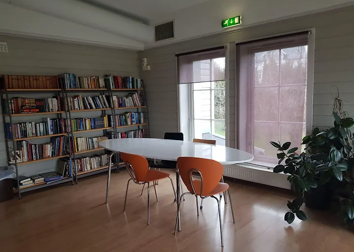 Hi Haraldsheim Hostel *